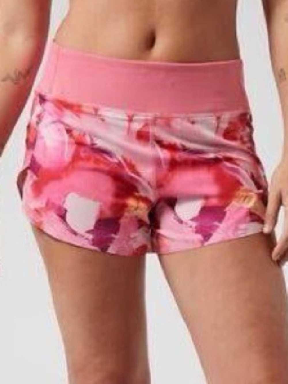 Athleta Women's Pink Floral Print Run With It Shorts Size Small Petite
